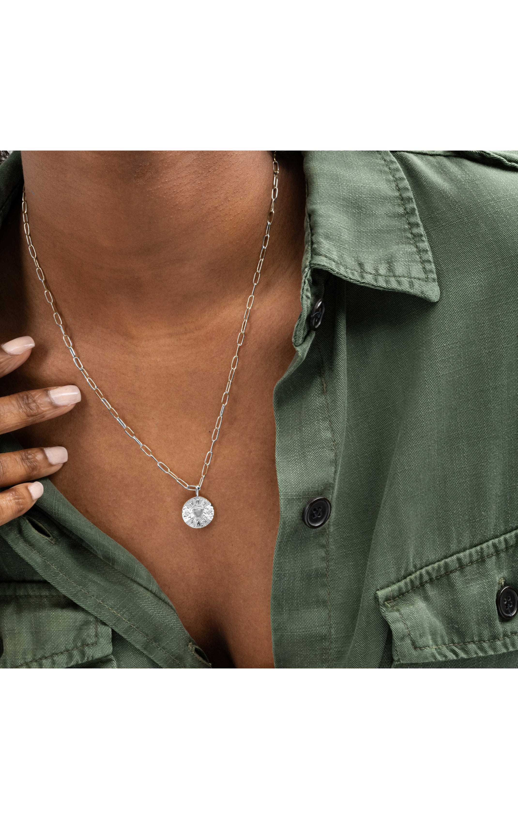  Collier Baptista