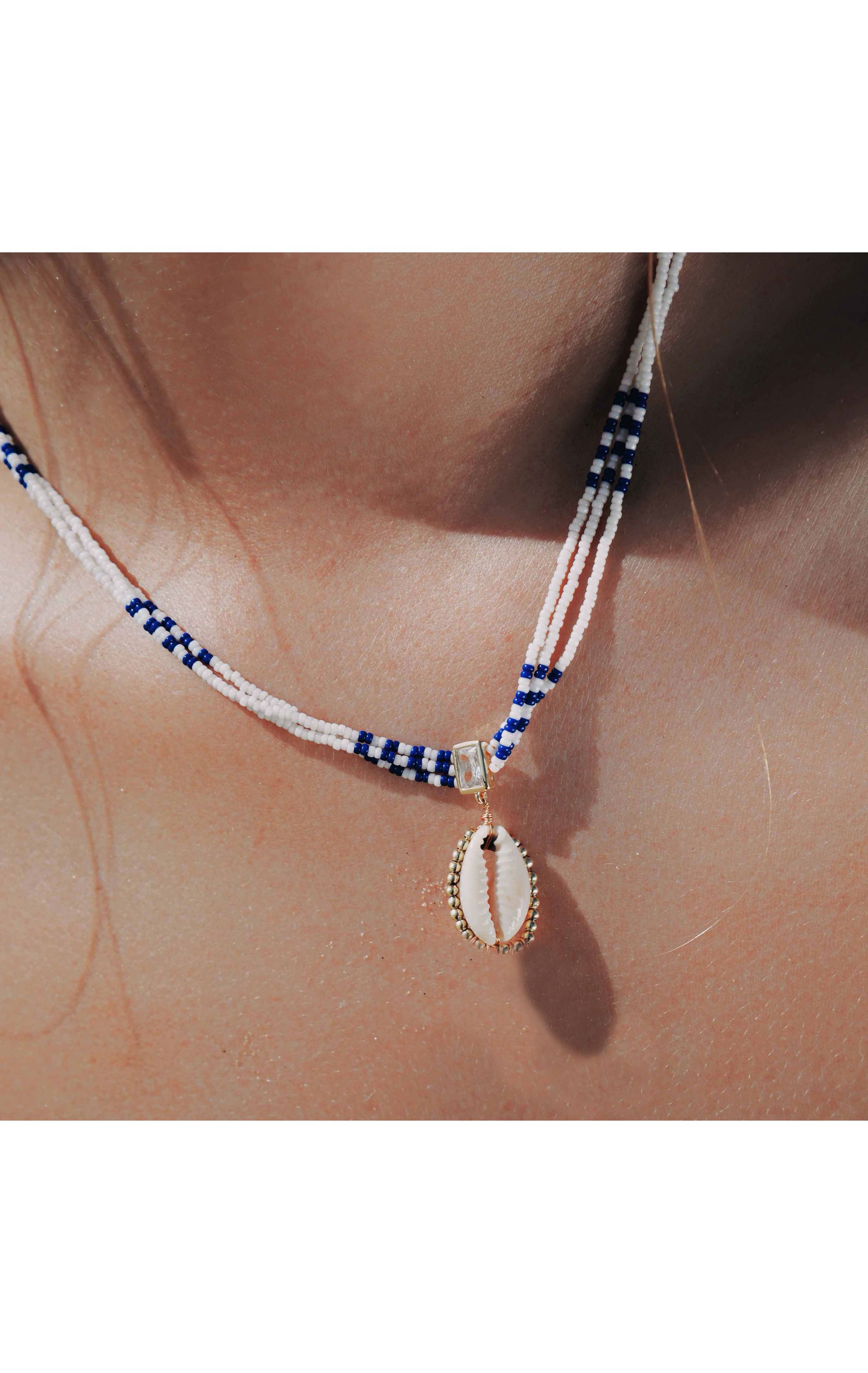  Collier Nymphe Blanc