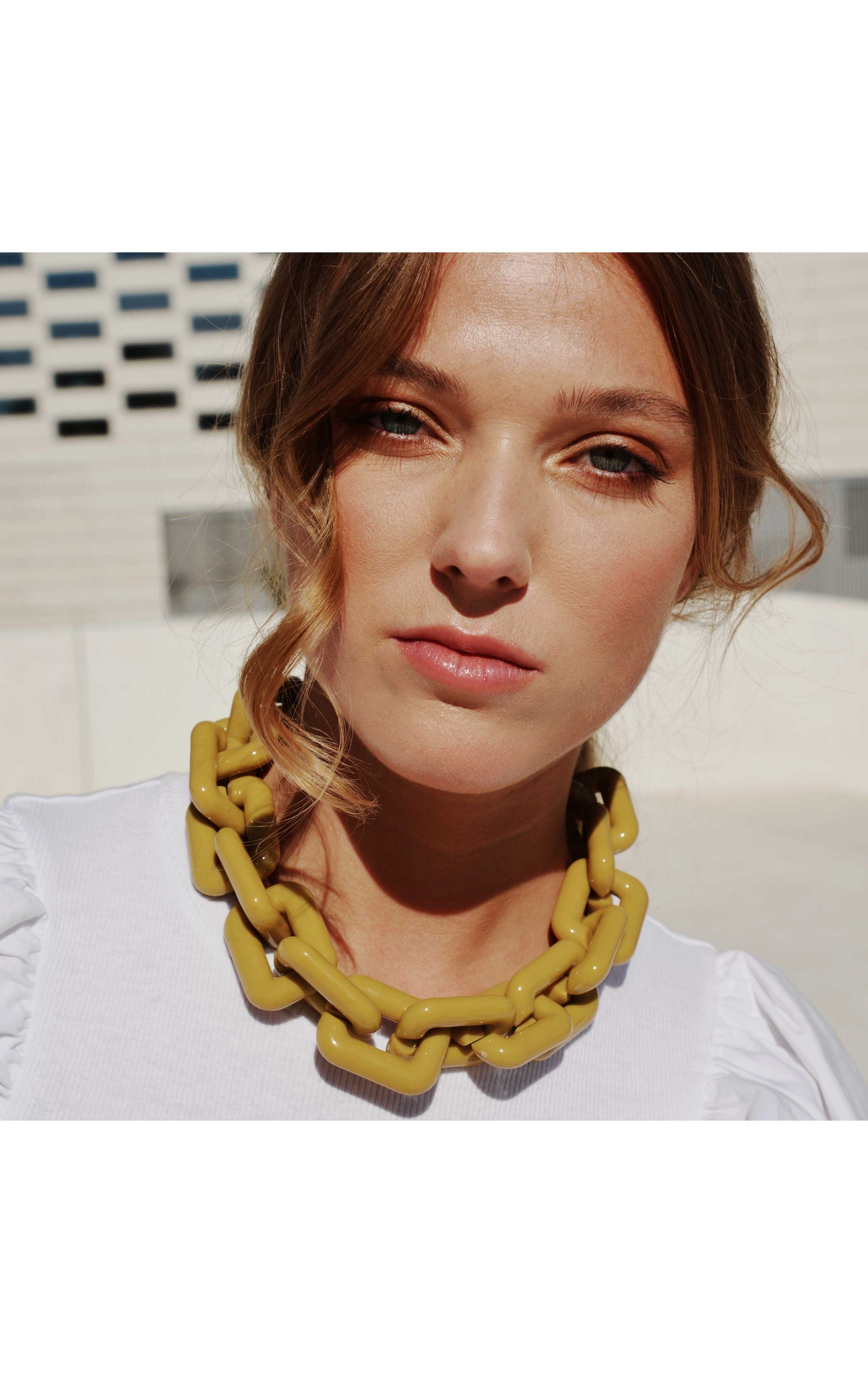  Collier Rhymes Olive