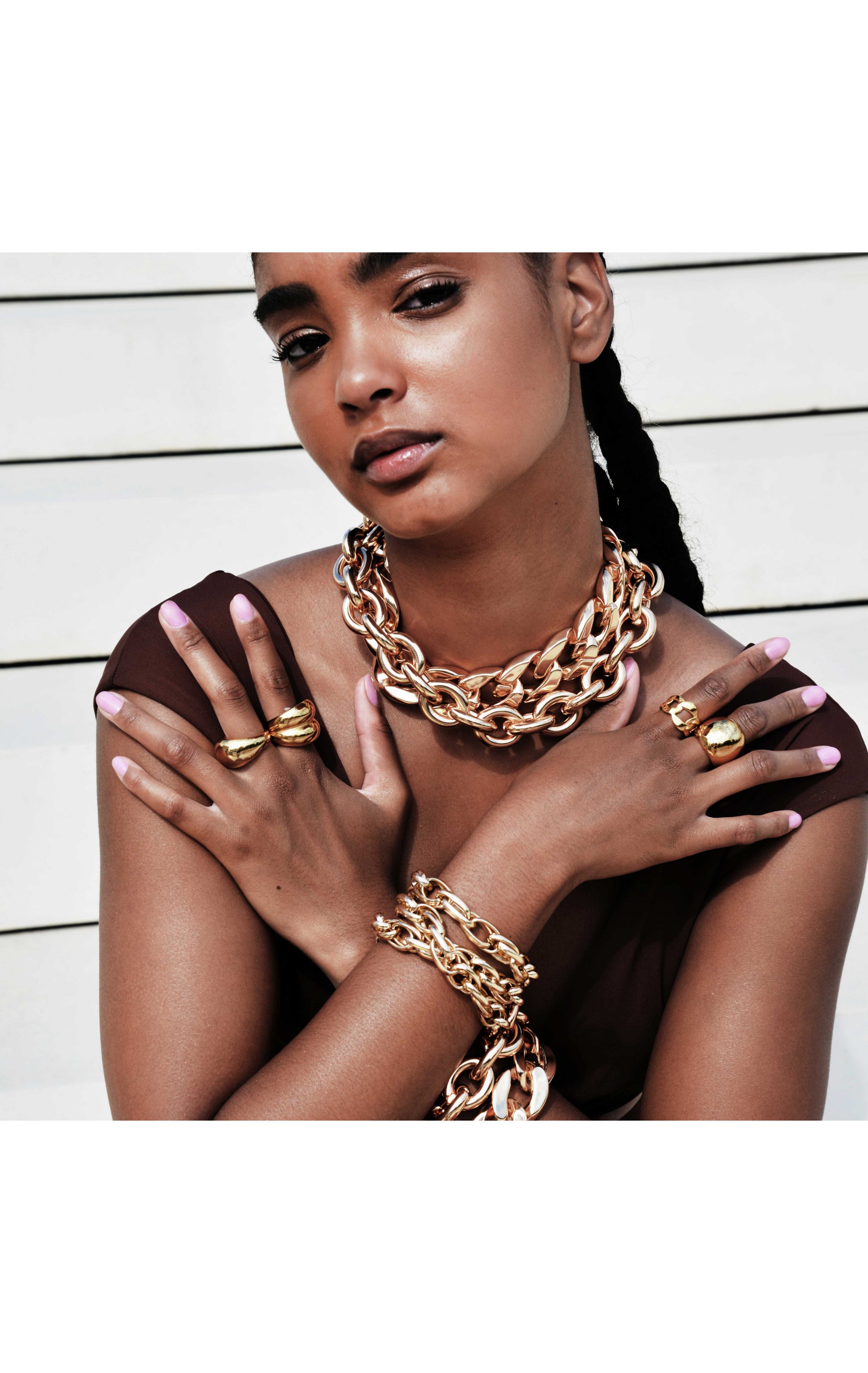  Collier Riha